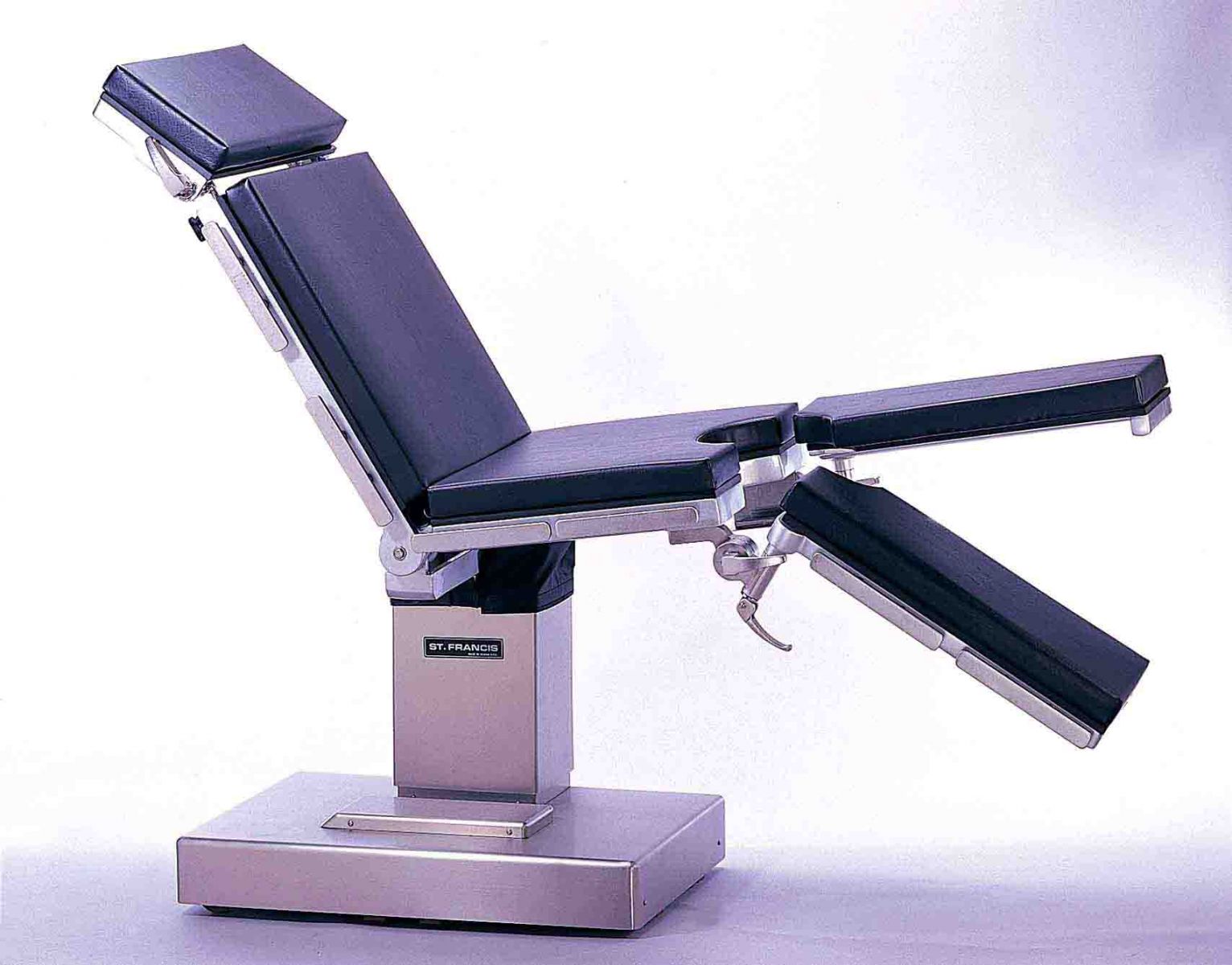 ban-mo-ot-2000-ymed1